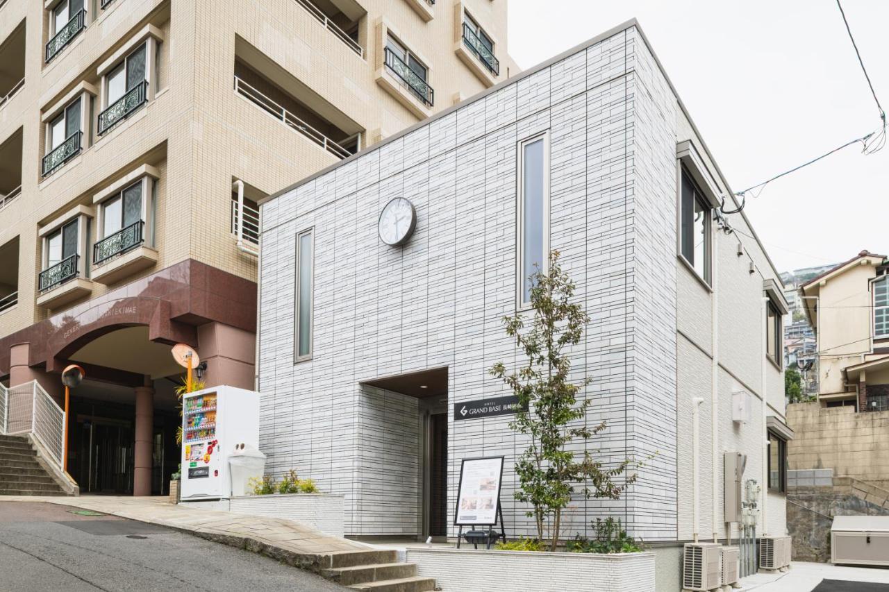GRAND BASE Nagasaki Ekimae Aparthotel Bagian luar foto